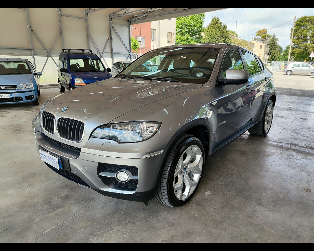 BMW X6         (E71/72)